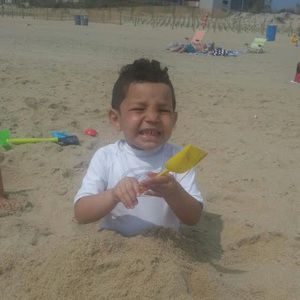 Meet your Posher, Elijah